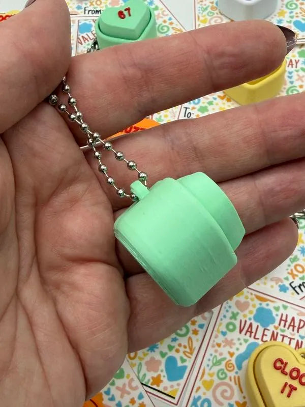 🧠Brain Rot Sayings Set – Valentine's Day Fidget Clicker Keychain Classroom Pack (Set of 20)