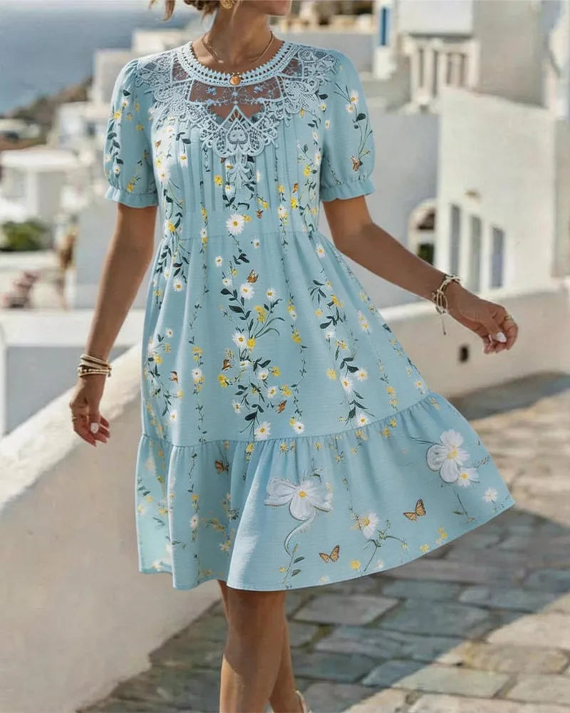 Daisy Lace Short Sleeve Vacation Dress