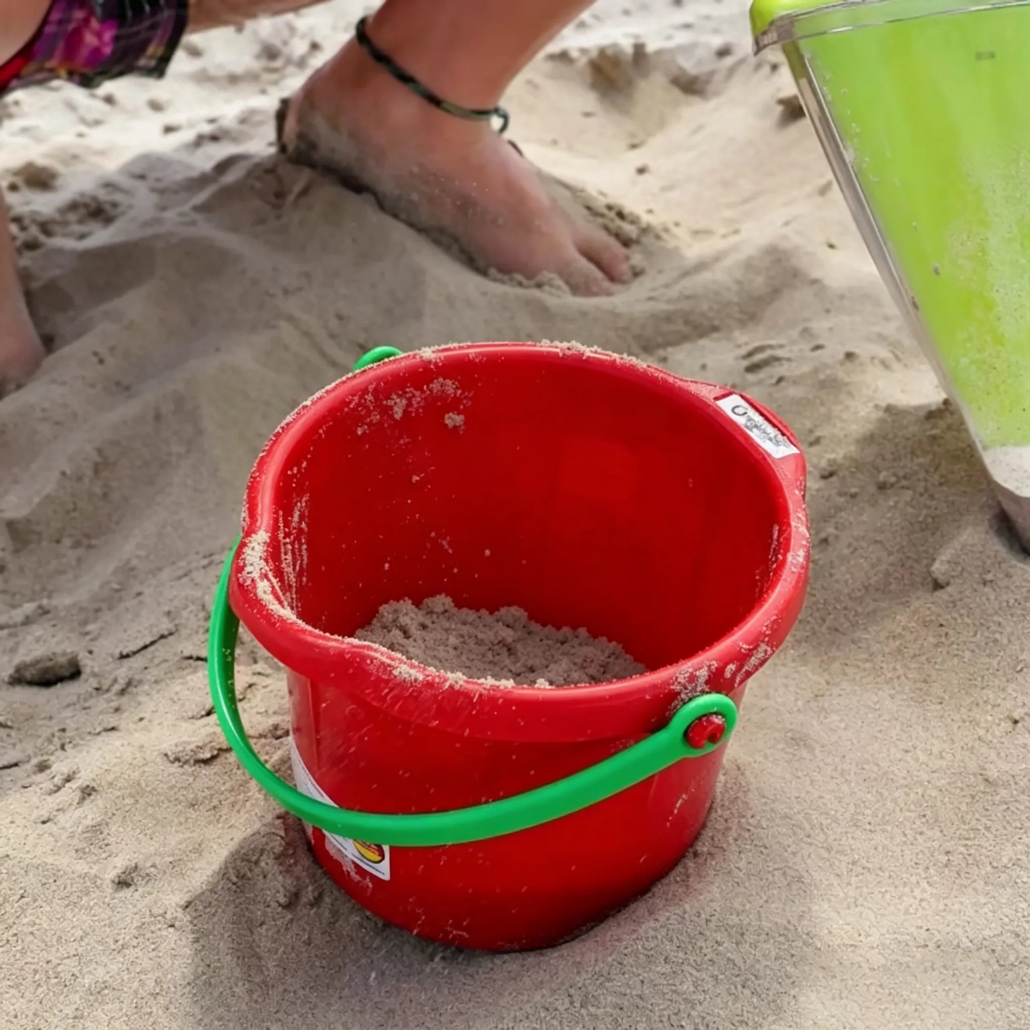 Spilling Funnel Sand and Water Mixing Toy
